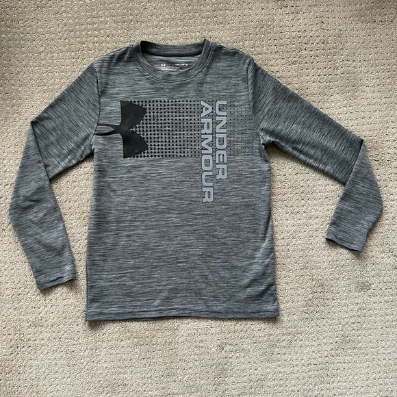 Under Armour Other - Boy’s Under Armour long sleeve top size YMD